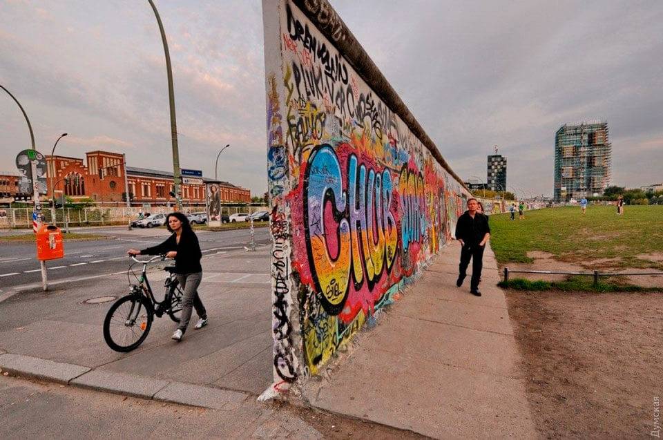 Несколько удивительных фактов о «Берлинской стене»