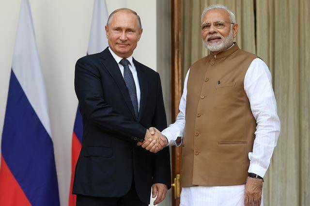 Зарплаты россиян достигли рекордных цифр – почему это важно знать Индии