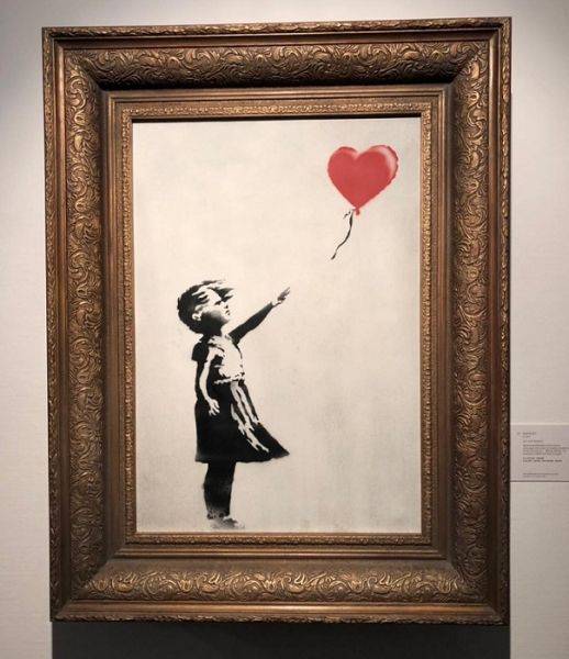 Картина Бэнкси за 1,4 млн долларов самоуничтожилась после продажи – шутка художника!