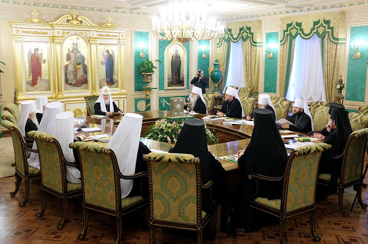 Порошенко выразил «глубокое сожаление» разрывом отношений РПЦ с Константинополем