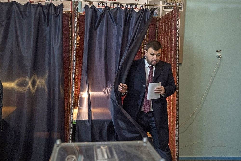 Жители ДНР выбирают нового главу государства