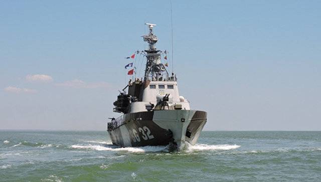Три корабля ВМС Украины вторглись на территорию России