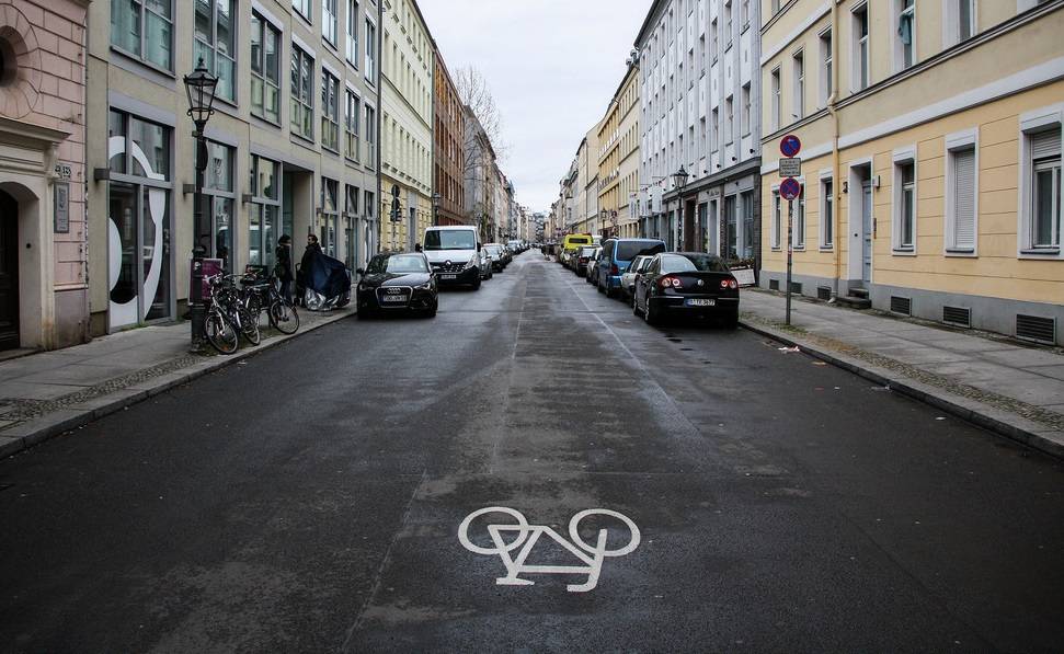 Нововведения в ПДД: появились велосипедные зоны