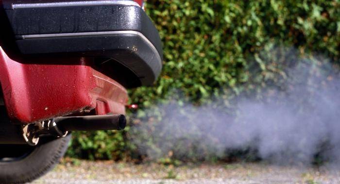 Евросоюз ужесточил нормы выбросов CO2: автопроизводители не могут этого достичь