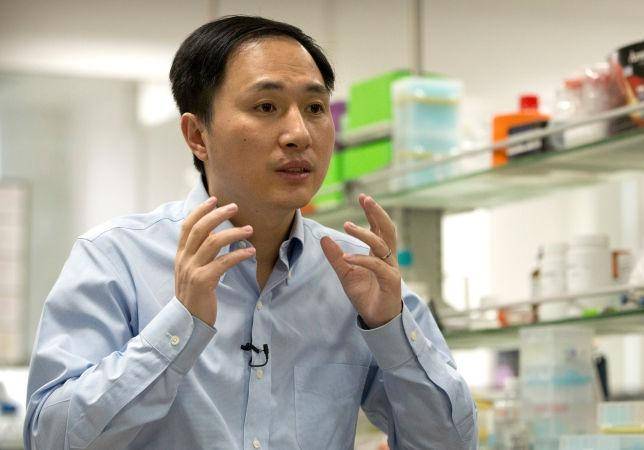 Китайского ученого, создавшего генетически модифицированных детей, могут казнить