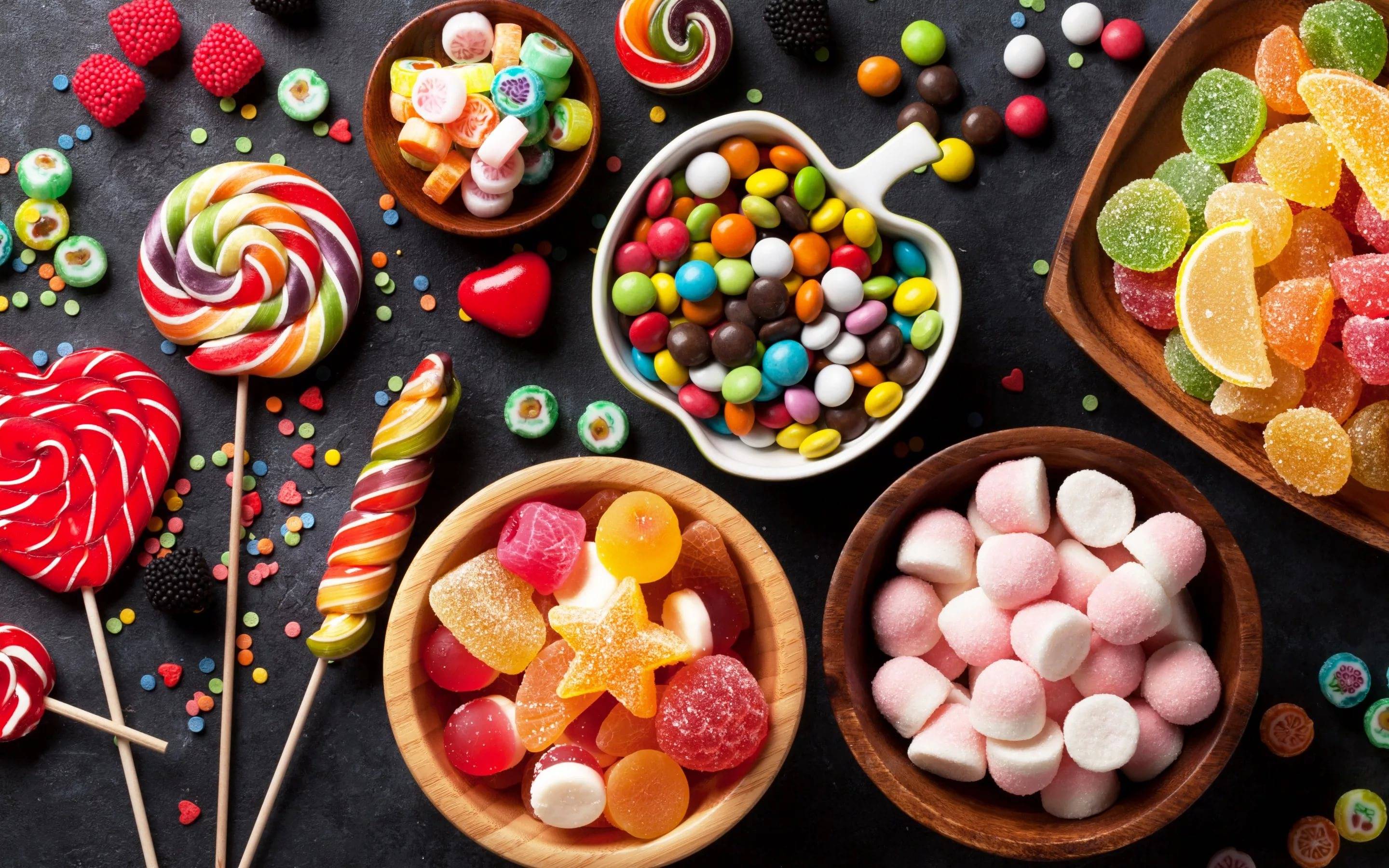 Названы действенные советы о том, как снизить желание объедаться сладким