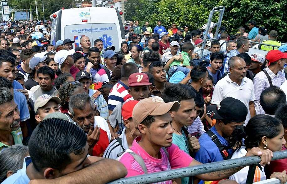 Венгрия начала принимать беженцев из Венесуэлы