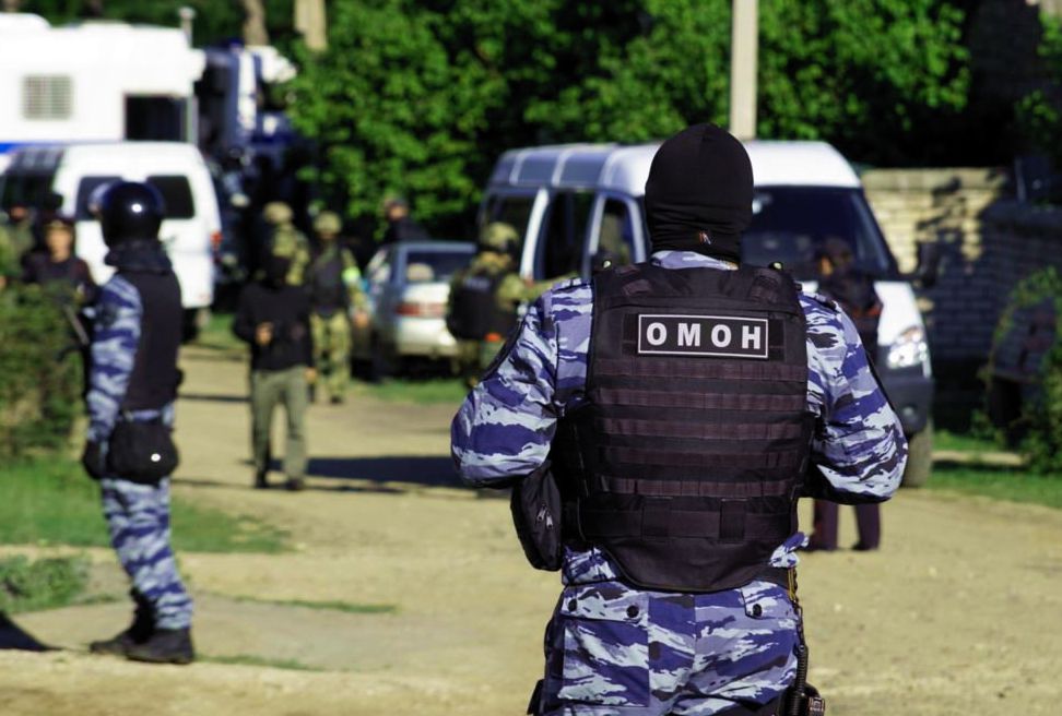 В Крыму задержали 20 потенциальных террористов.