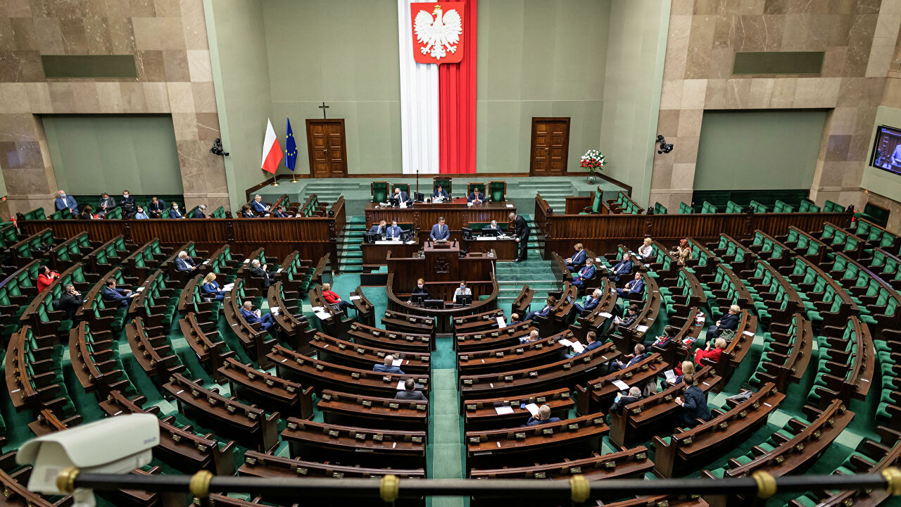 Польша призывает ввести санкции против РФ