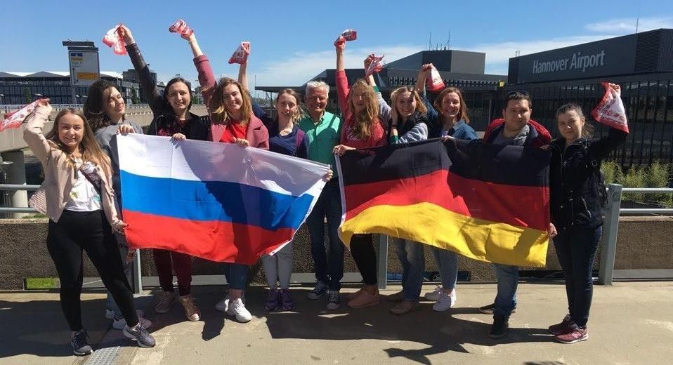 Германия может отменить визы для некоторых туристов из России