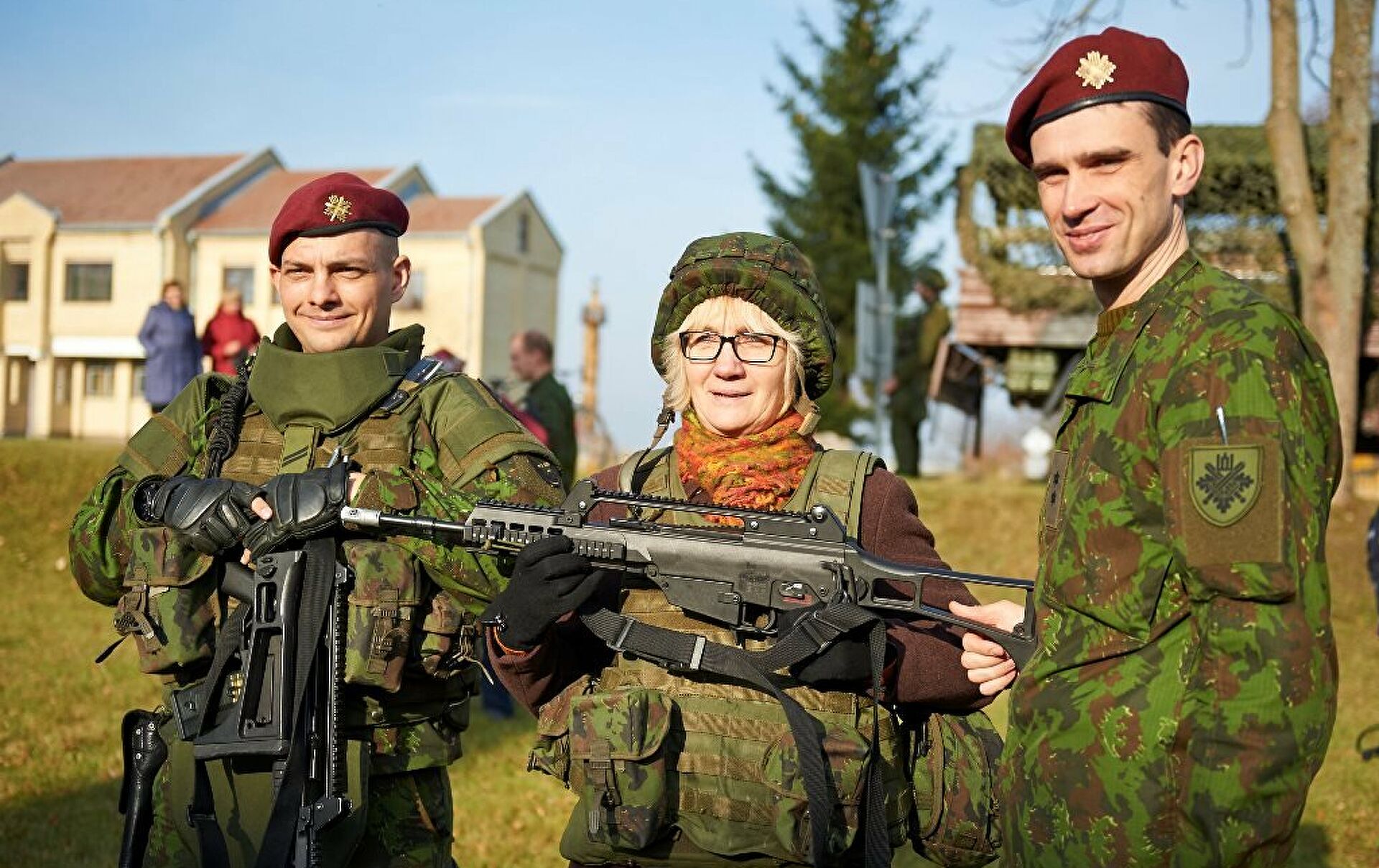 Литва решила вооружить Украину