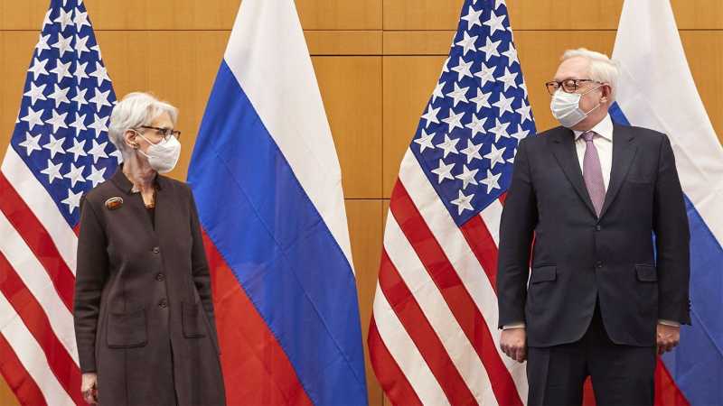 Россия и США продолжают переговоры