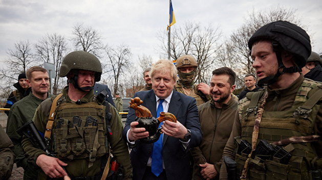 Петушиные бои с ядерным подтекстом. Евросоюз встал на сторону англосаксонского мира